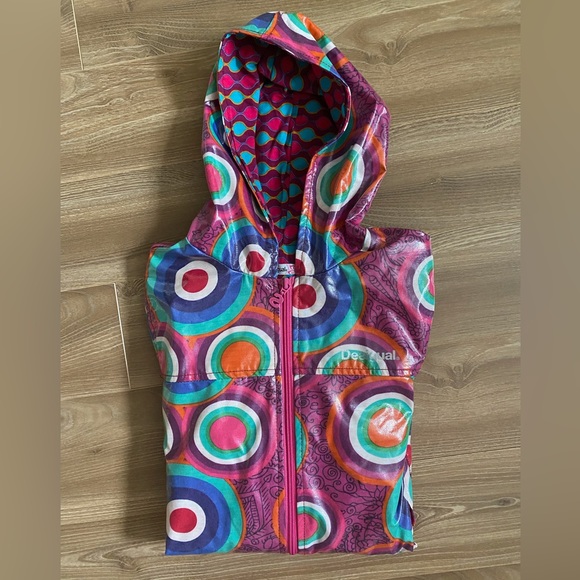 Desigual Children’s Raincoat size 13/14 - Picture 6 of 9